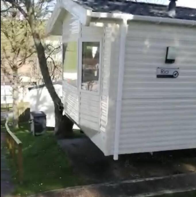 2 Bedroom Caravan. Newquay. Cornwall. Ньюки Экстерьер фото