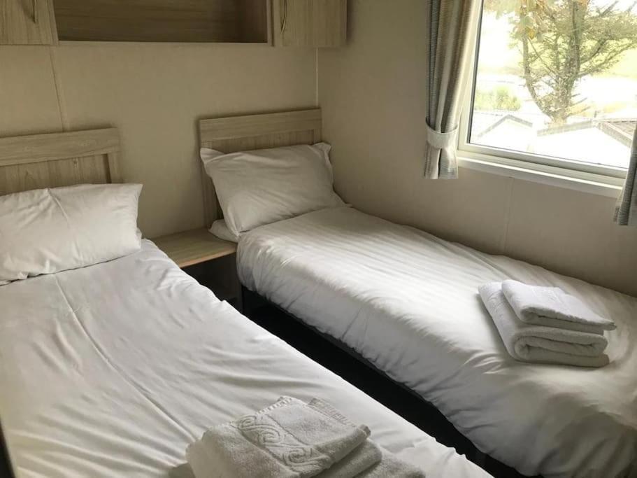 2 Bedroom Caravan. Newquay. Cornwall. Ньюки Экстерьер фото